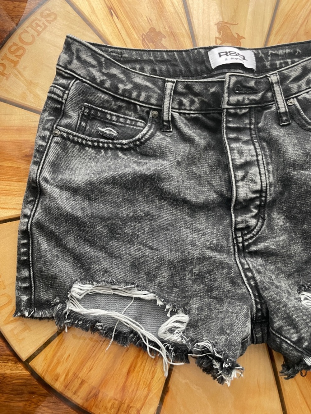 RSQ Black Acid-Wash Distressed Cutoff Jean Shorts - Picture 7 of 8